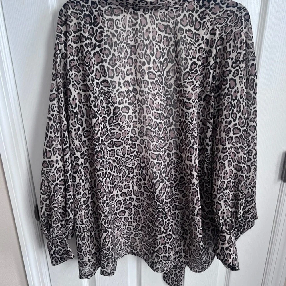 Blu Pepper Leopard Print‎ Kimono Cardigan Tie Front Sheer One Size